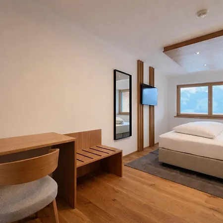 펜션 Panorama Zillertal - Design Loft With Terrace & Mountain View *