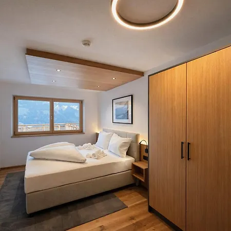 Panorama Zillertal - Design Loft With Terrace & Mountain View