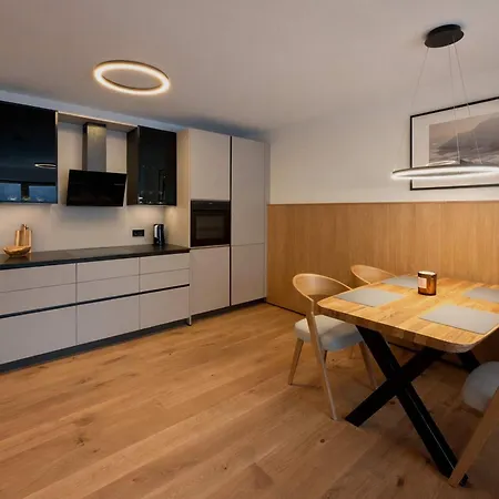 Panorama Zillertal - Design Loft With Terrace & Mountain View Schwentlberg